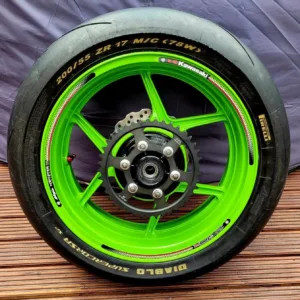 Kawasaki Lime Green Code 777 Paint - 400ml Gloss Aerosol Spray Can